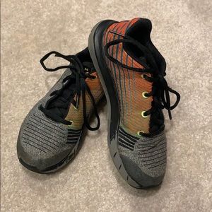 Under Armour Sneakers